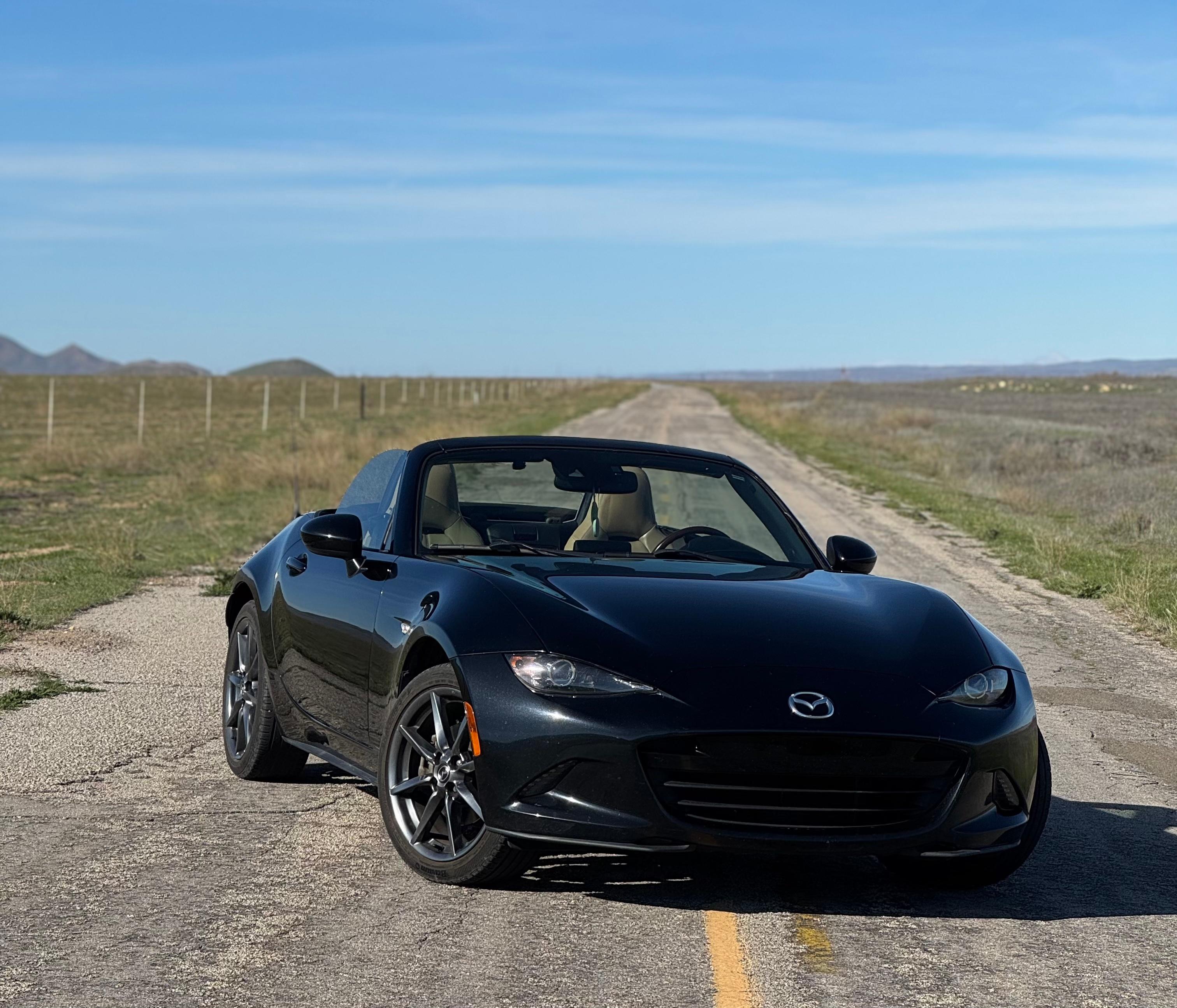 Mazda MX-5 Miata 2016 in 