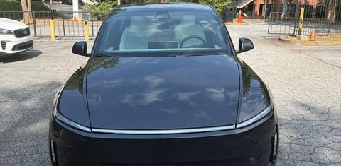 Tesla Model Y 2026