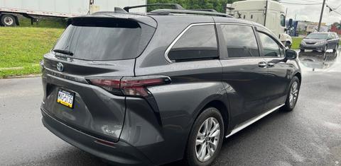 Toyota Sienna 2025