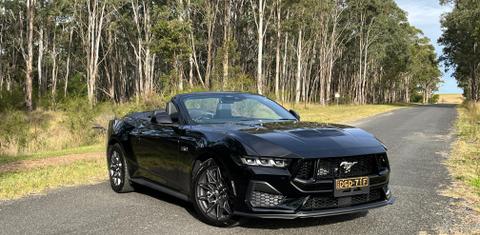Ford MUSTANG 2024