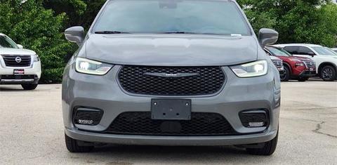 Chrysler Pacifica 2022