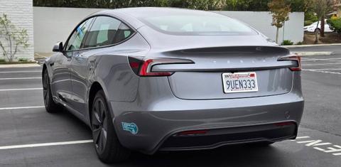 Tesla Model 3 2025