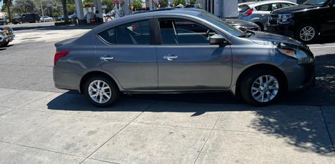 Nissan Versa 2018