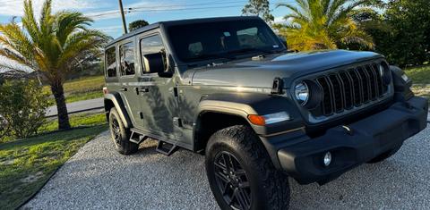 Jeep Wrangler 2024