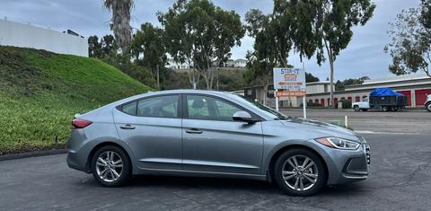 Hyundai Elantra 2018