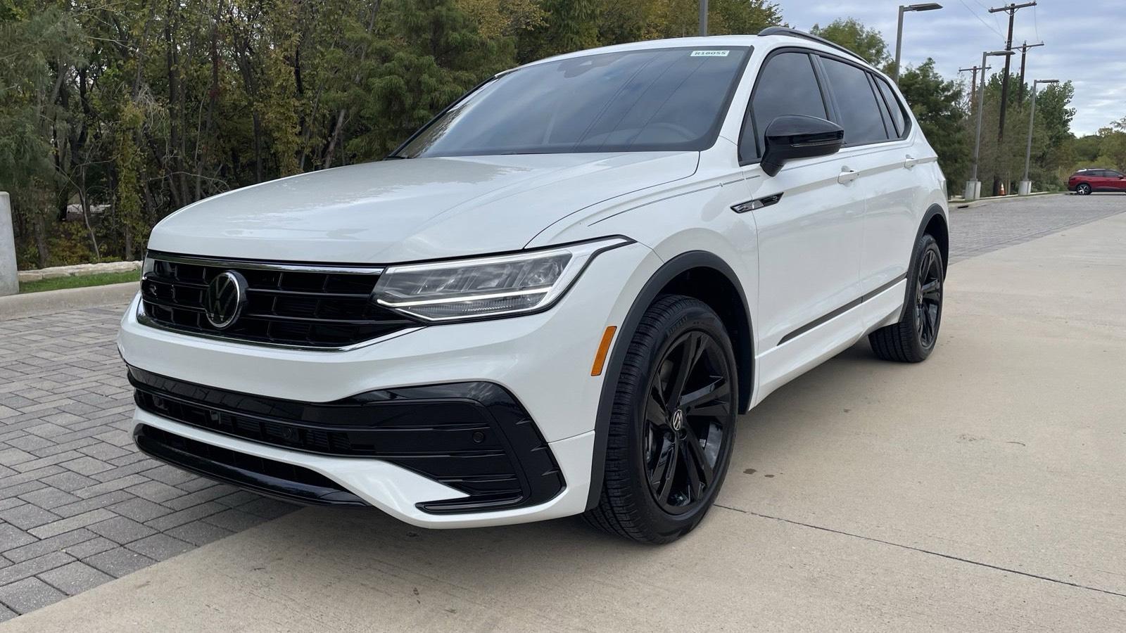 Volkswagen Tiguan 2024 in Tucson, AZ