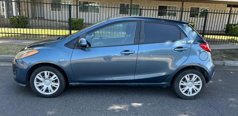 Mazda Mazda2 2014