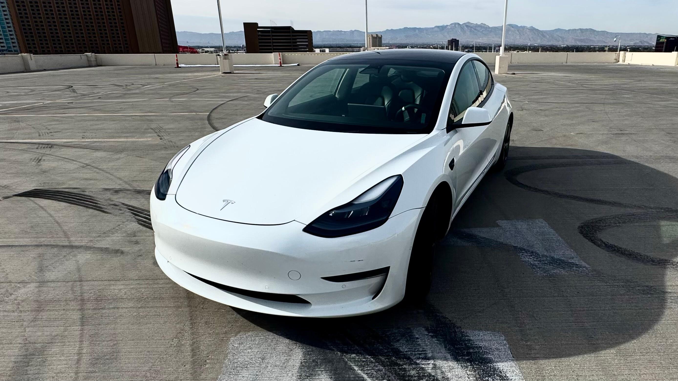 Tesla Model 3 2022 in 