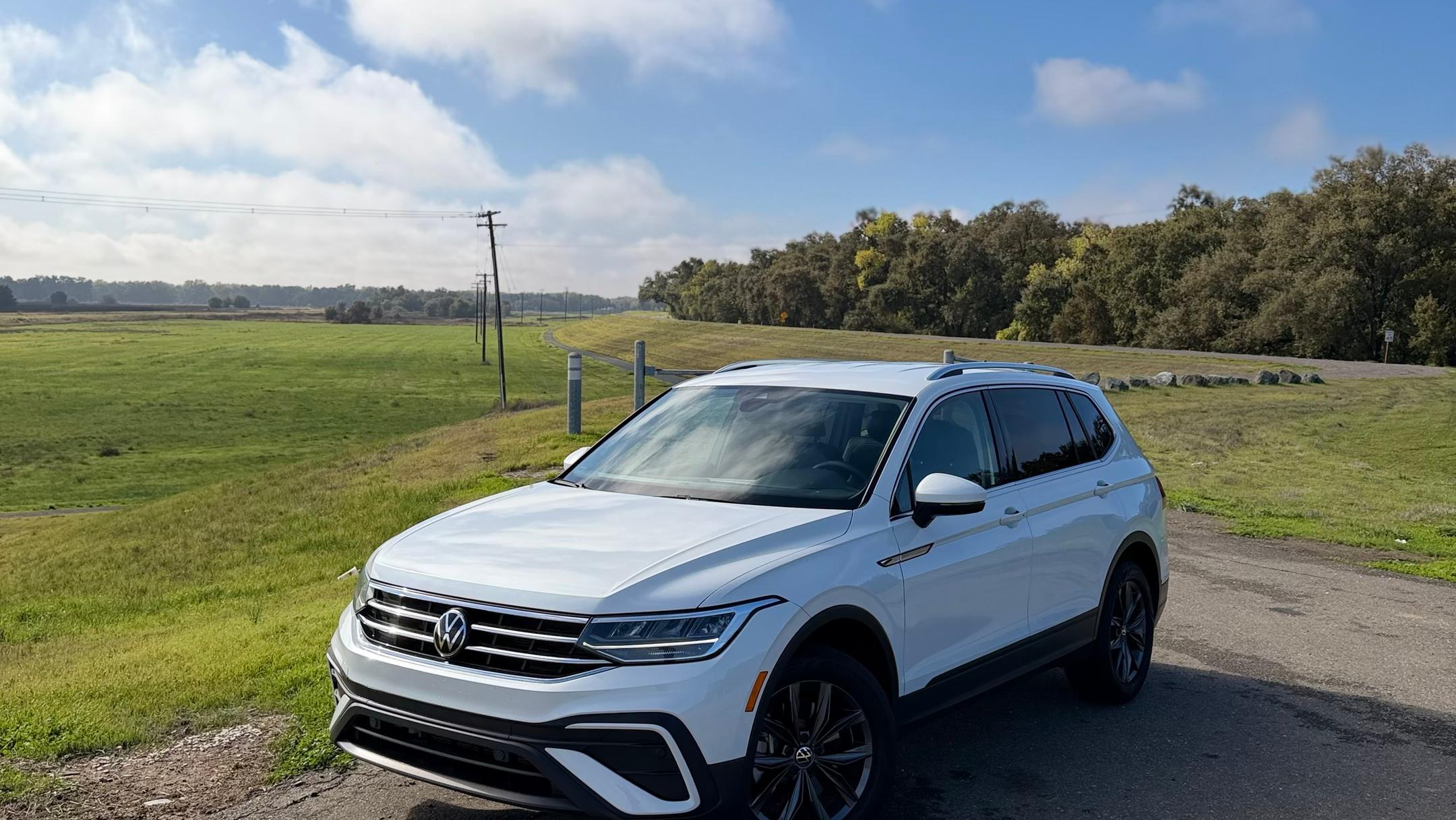 Volkswagen Tiguan 2023 in Sacramento, CA
