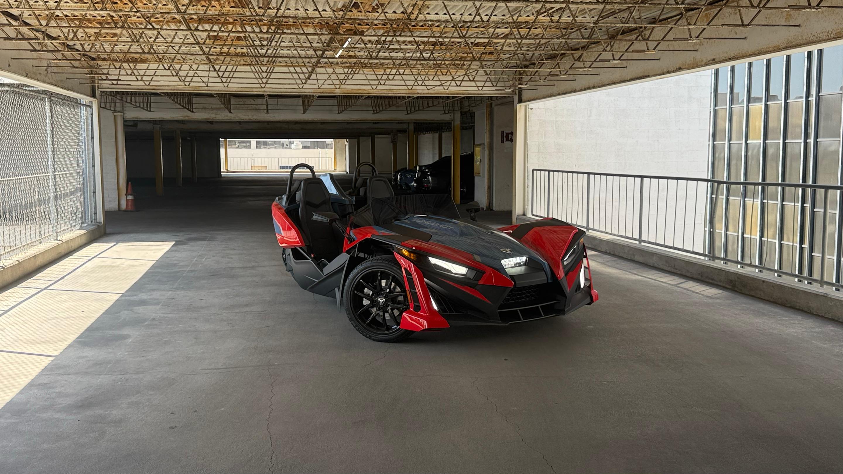 Polaris Slingshot 2025 in Los Angeles, CA