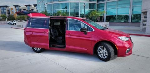 Chrysler Pacifica 2025