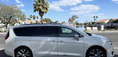 Chrysler Pacifica 2017