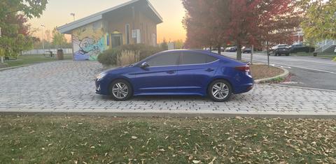 Hyundai Elantra 2019