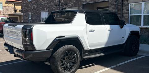 GMC HUMMER EV 2026
