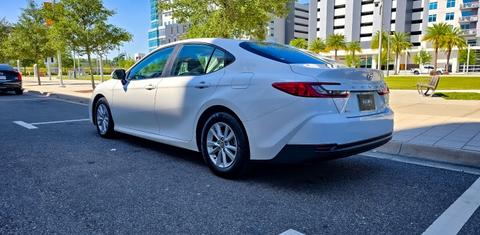 Toyota Camry Hybrid 2025