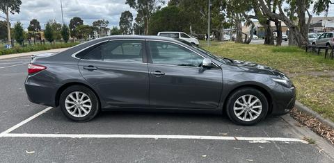 Toyota CAMRY 2017