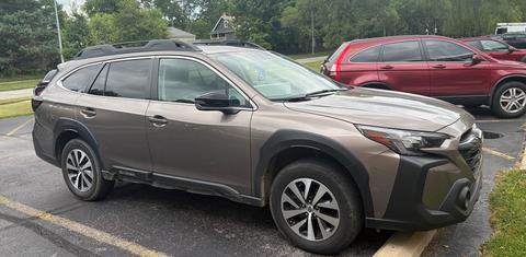 Subaru Outback 2023