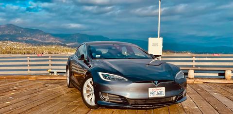 Tesla Model S 2016