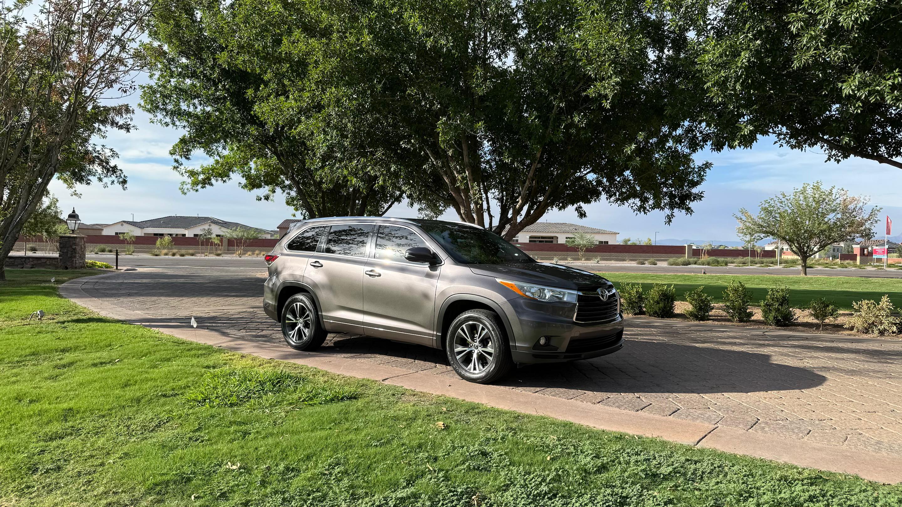 Toyota Highlander 2016 in Queen Creek, AZ