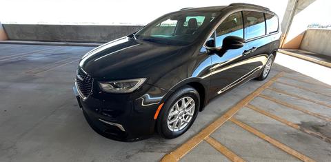 Chrysler Pacifica 2023
