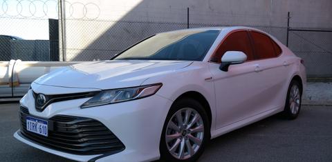 Toyota CAMRY 2019