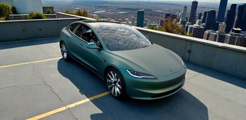 Tesla Model 3 2024