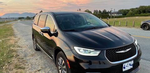 Chrysler Pacifica 2022