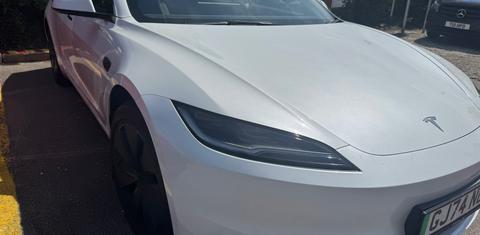 Tesla Model 3 2024