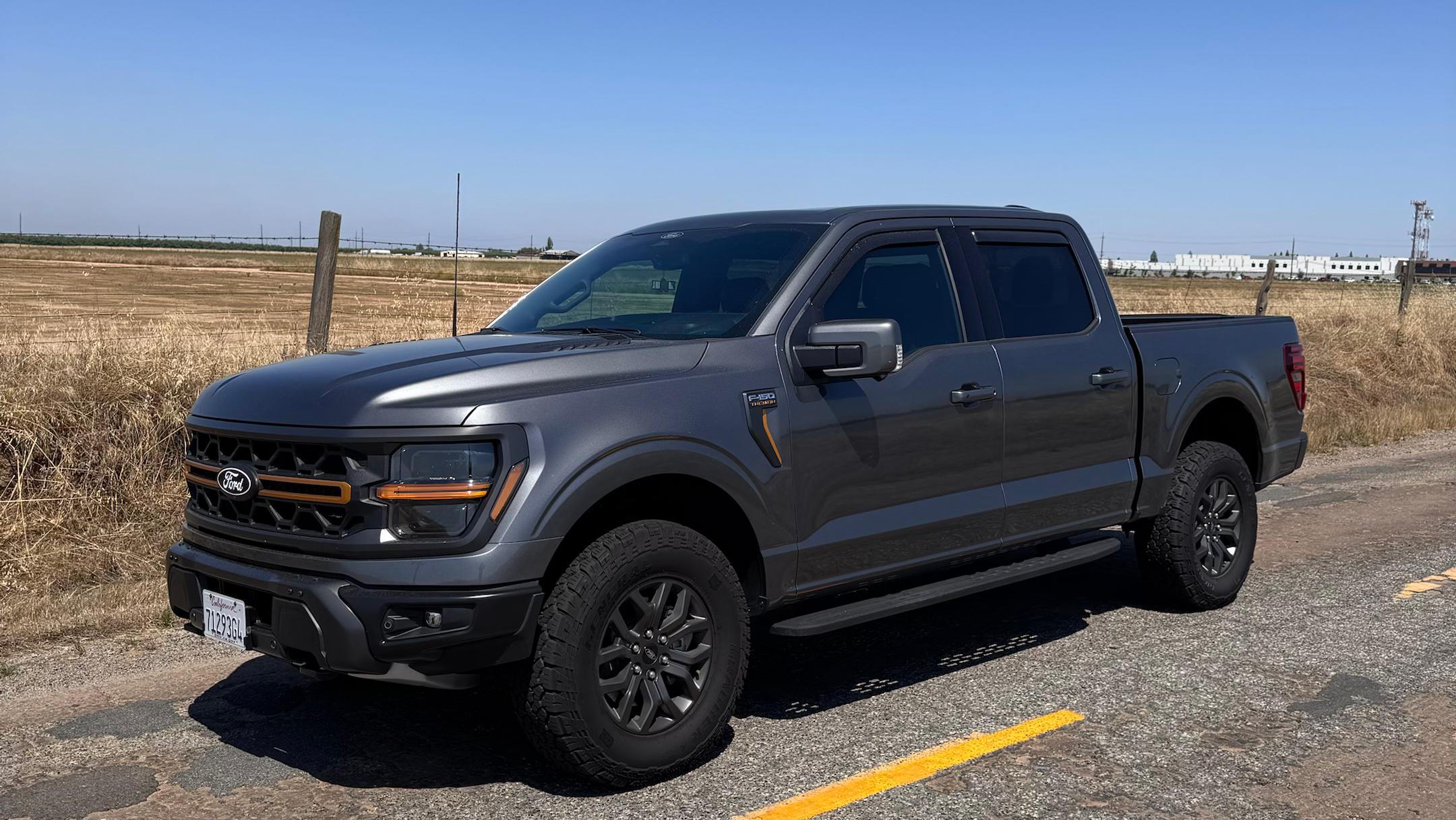 Ford F-150 2025 in Madera, CA
