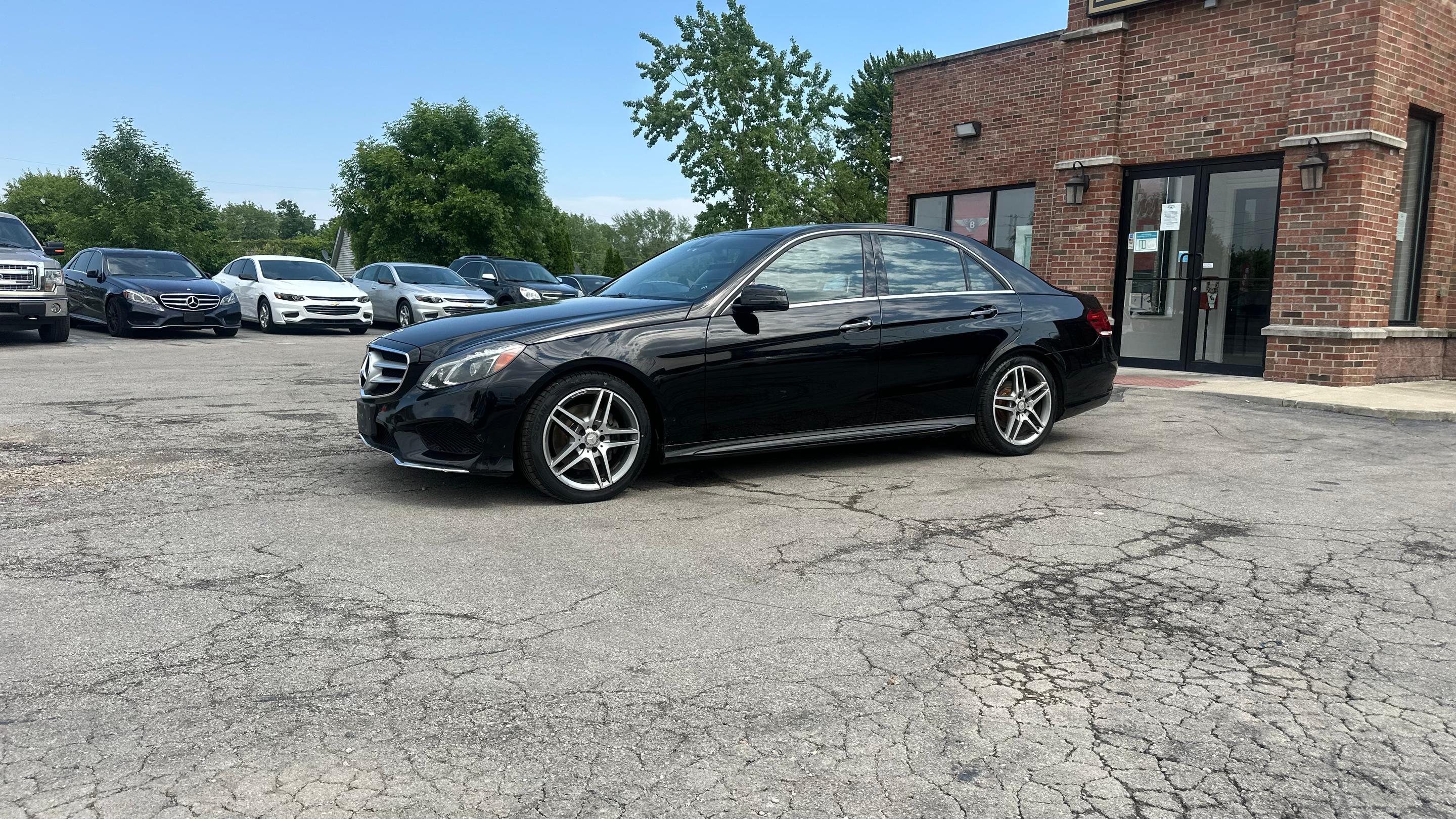Mercedes-Benz E-Class 2016 — Car rental alternative in Indianapolis, IN