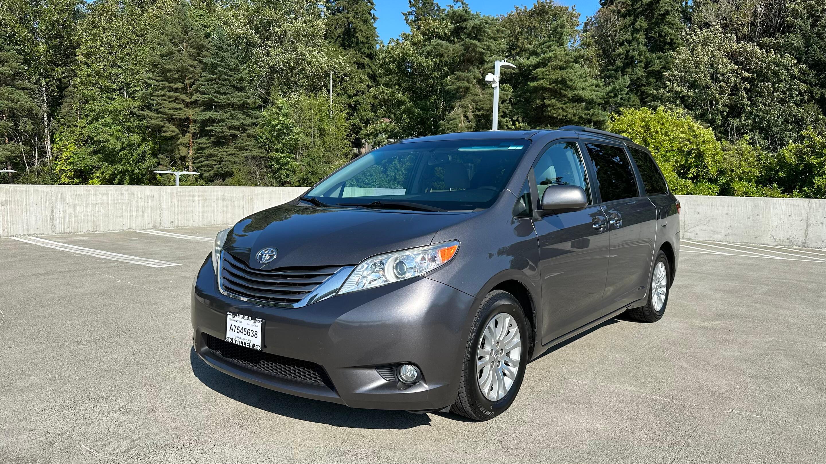 Toyota Sienna 2017 in Bellevue, WA