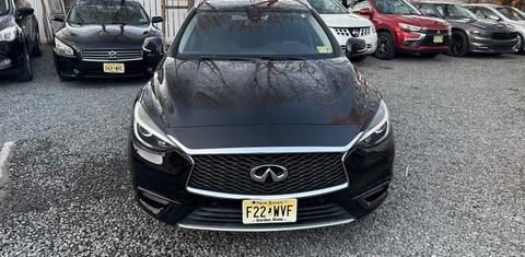 INFINITI QX30 2017
