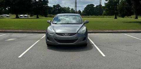 Hyundai Elantra 2013