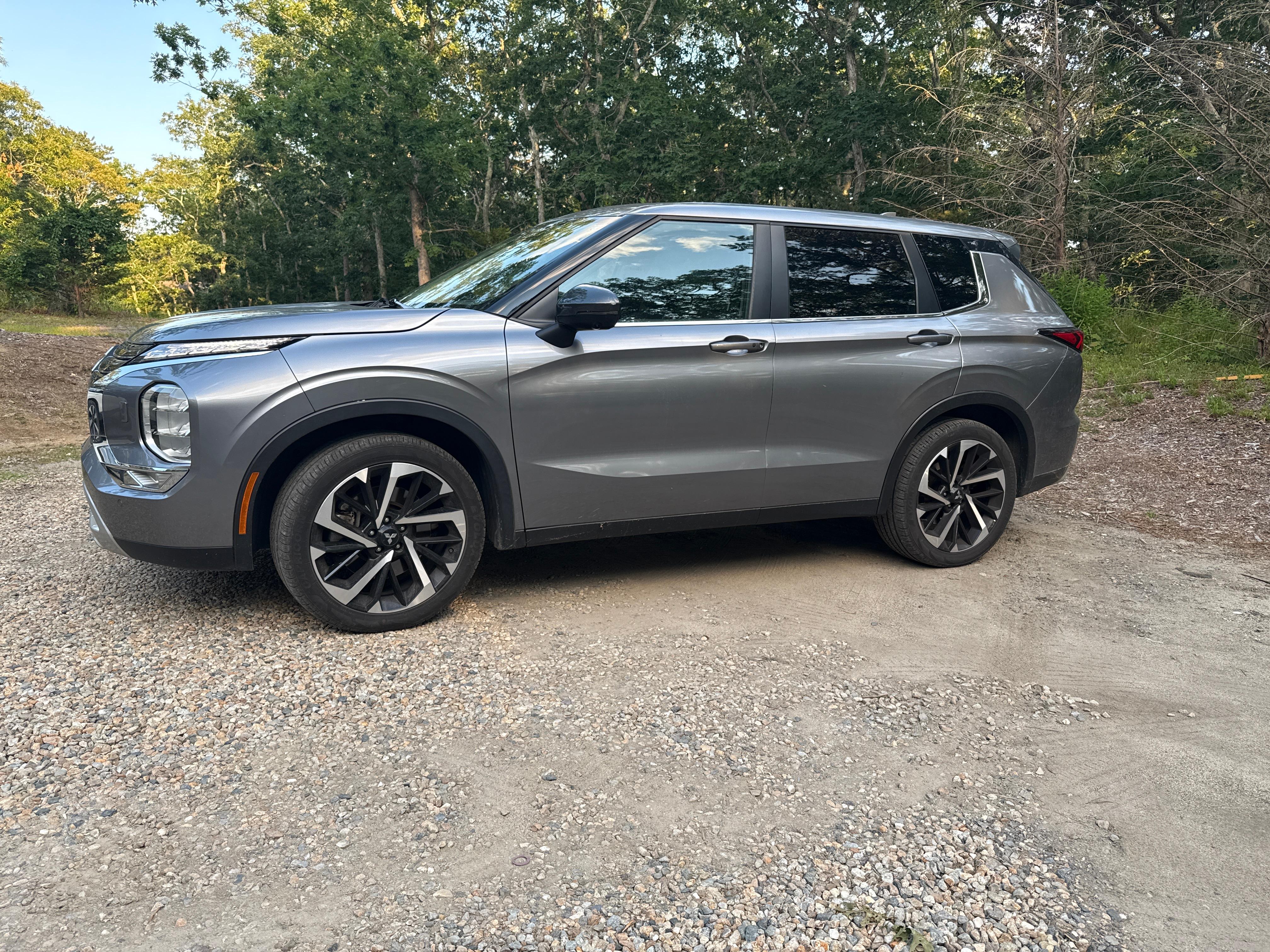 Mitsubishi Outlander 2022 in Oak Bluffs, MA