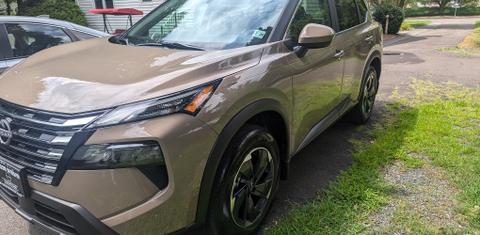 Nissan Rogue 2024