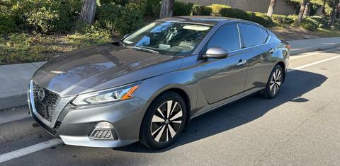Nissan Altima 2022