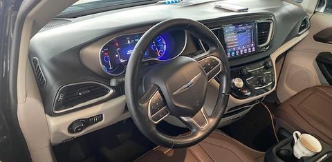Chrysler Pacifica 2018