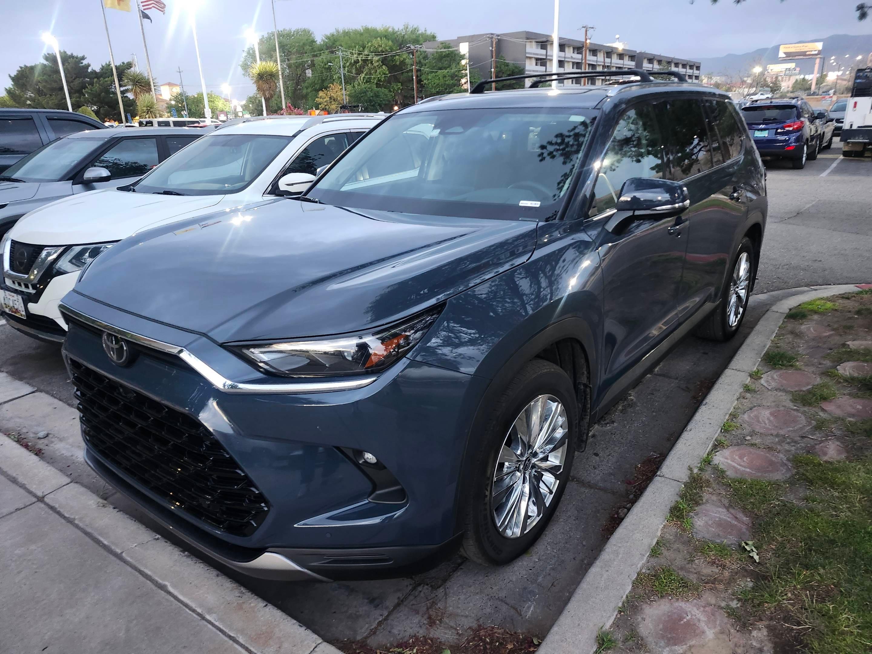 Toyota Grand Highlander 2026 in Albuquerque, NM