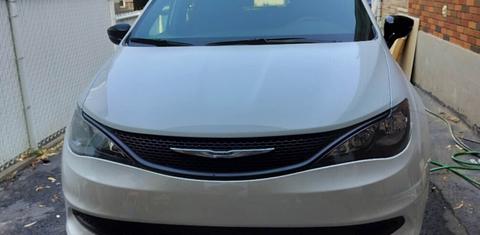 Chrysler Grand Caravan 2025