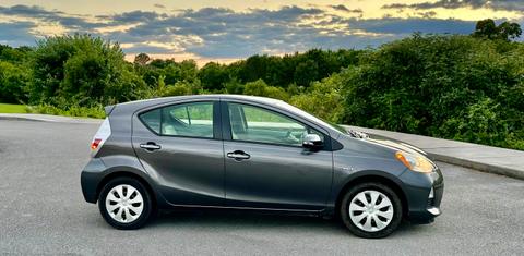 Toyota Prius c 2013