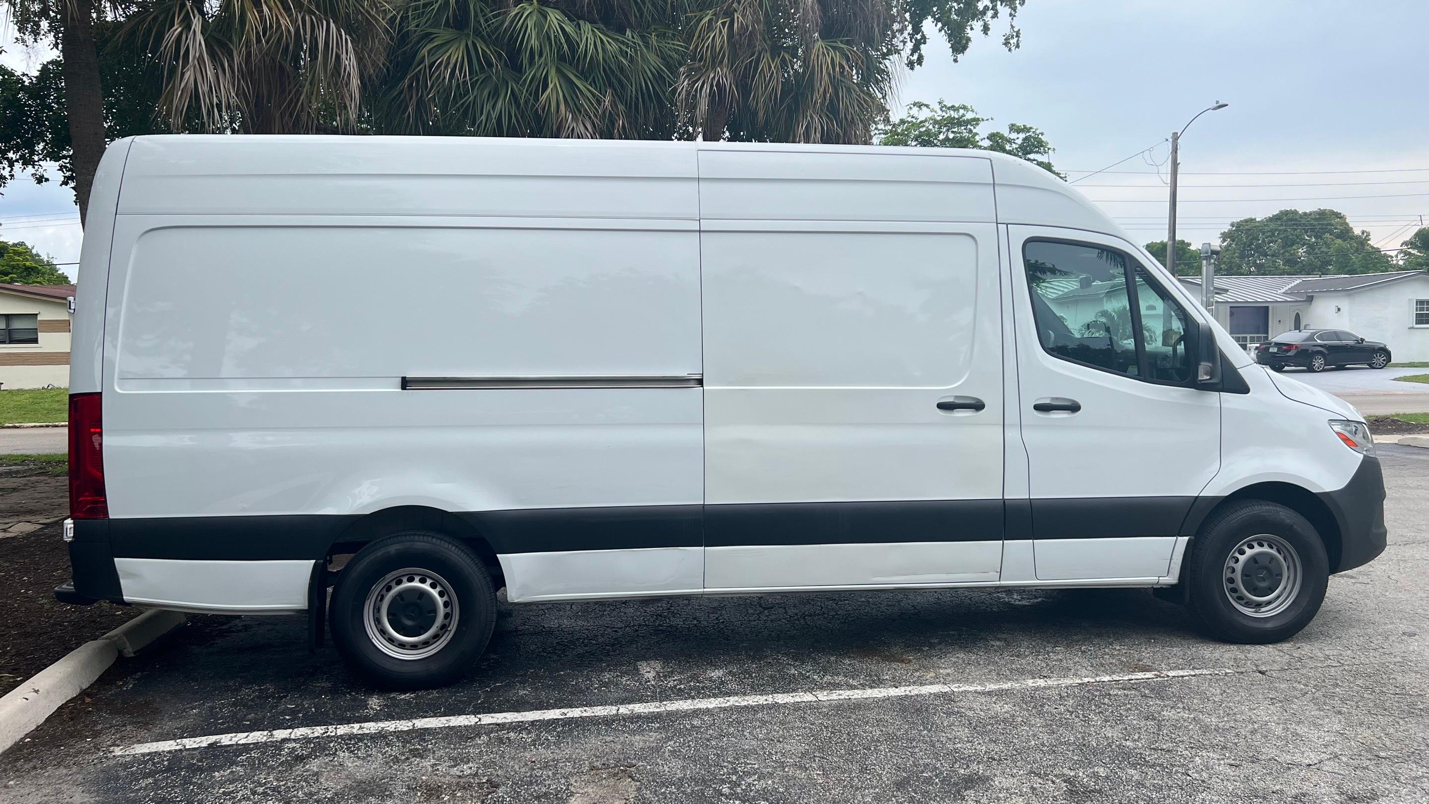Mercedes-Benz Sprinter Cargo 2021 in Miramar, FL