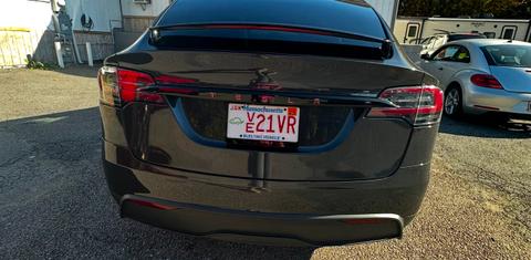 Tesla Model X 2023