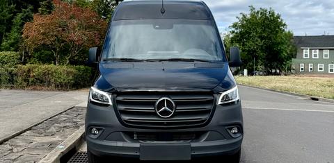 Mercedes-Benz Sprinter 2024