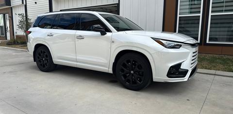 Lexus TX 2026
