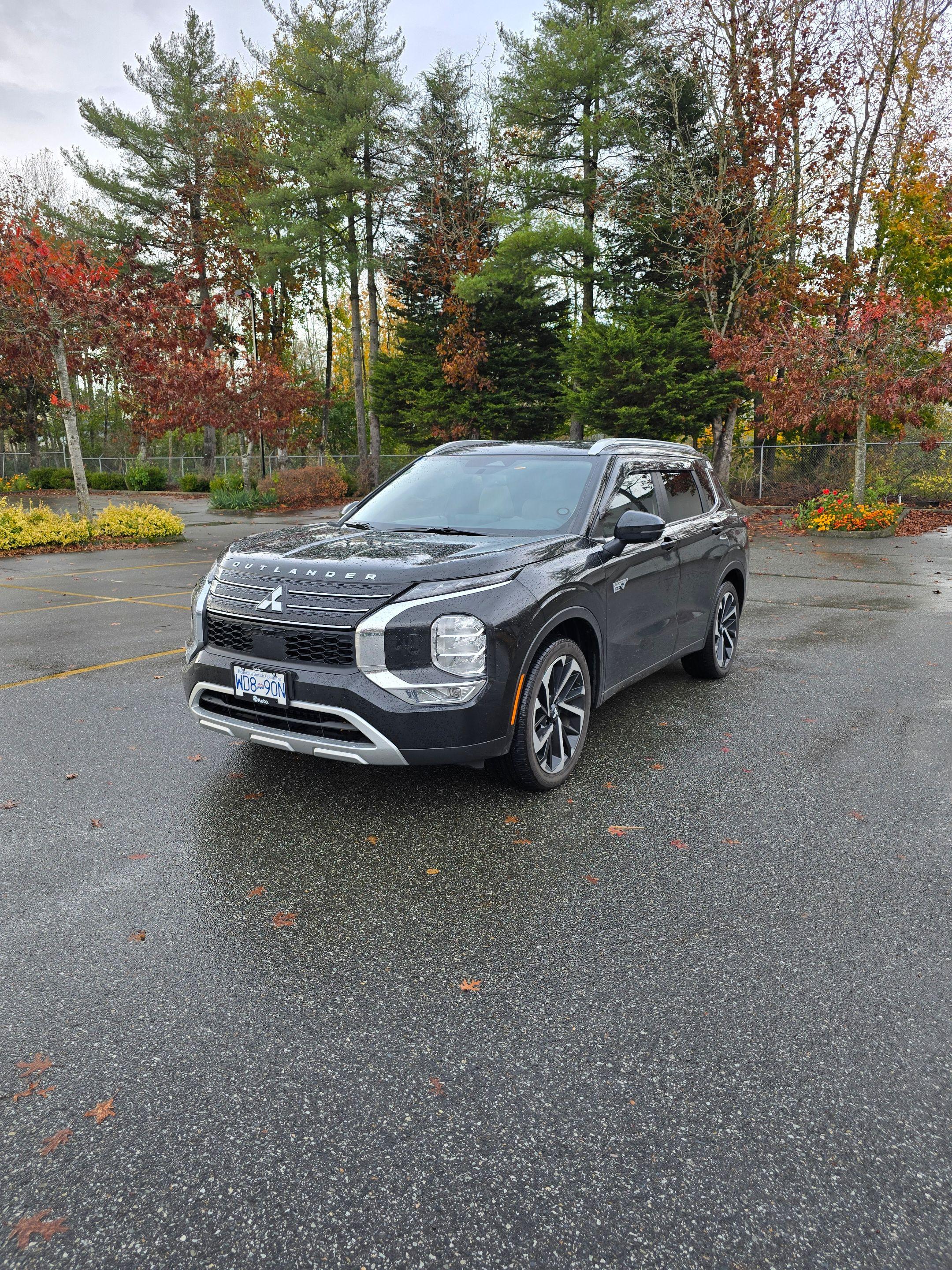 Mitsubishi Outlander Plug-In Hybrid 2024 à Surrey, BC