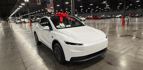 Tesla Model Y 2026