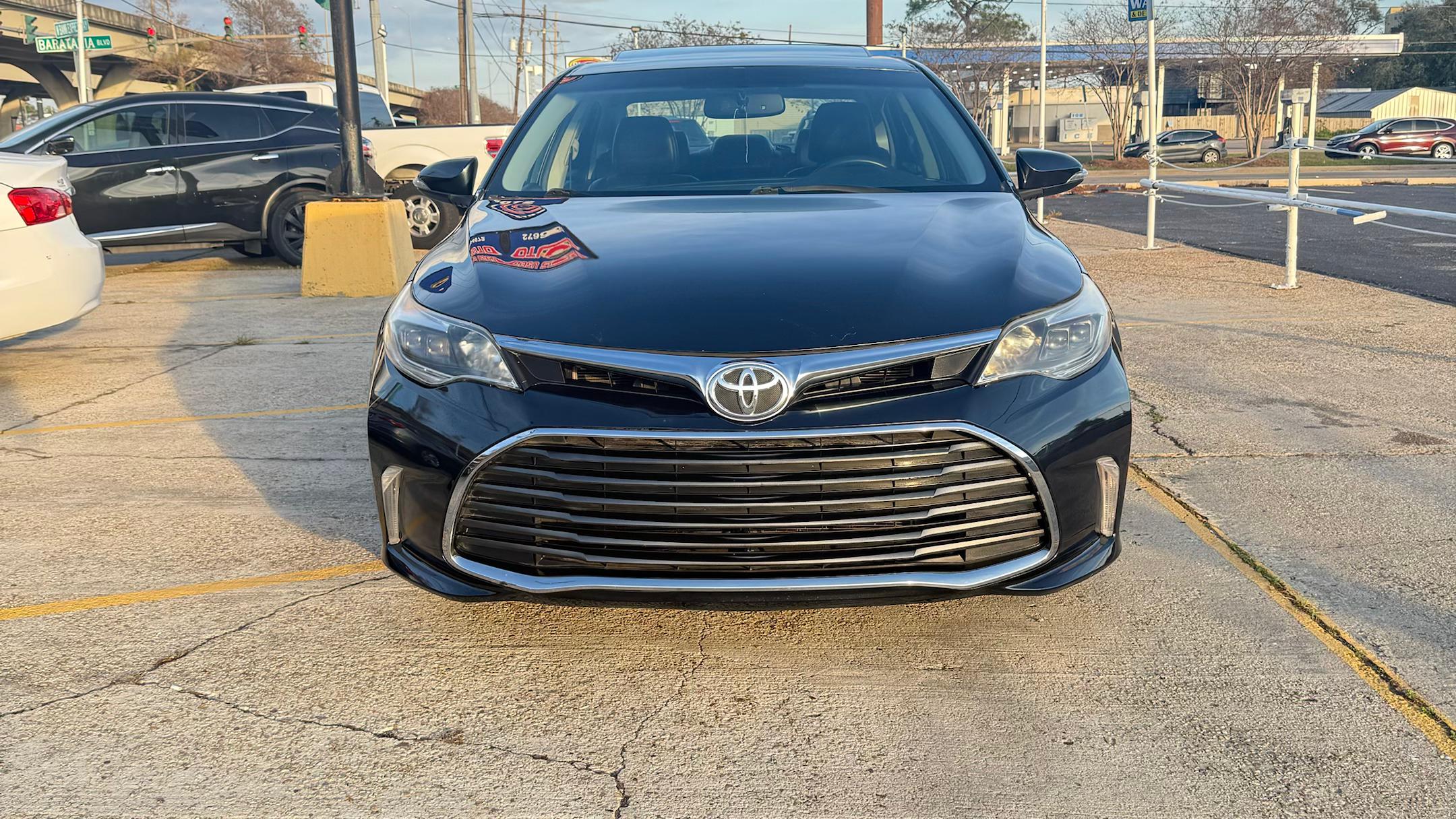 Toyota Avalon 2016 in Marrero, LA