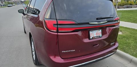Chrysler Pacifica 2023