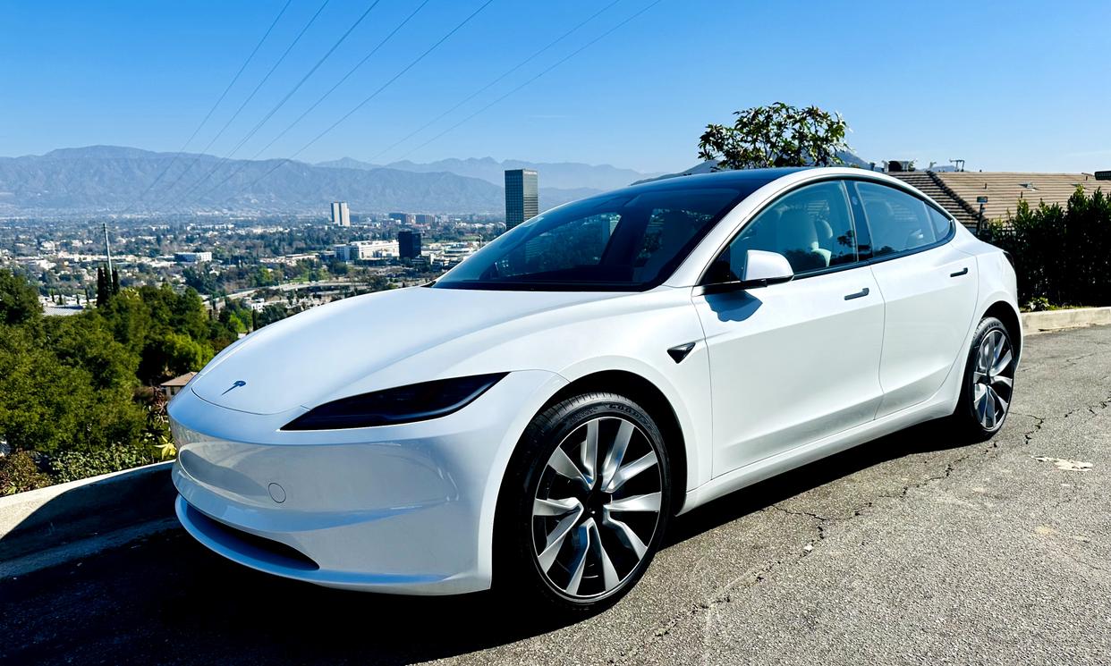 Tesla Model 3 2025 Long Range