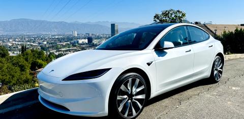 Tesla Model 3 2025